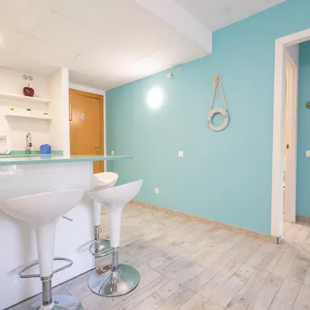 Salou-piscina-playa Port Aventura1 Apartment