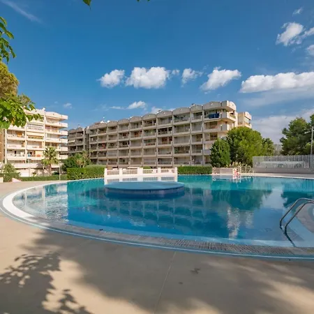 Salou-piscina-playa Port Aventura1 Apartment *
